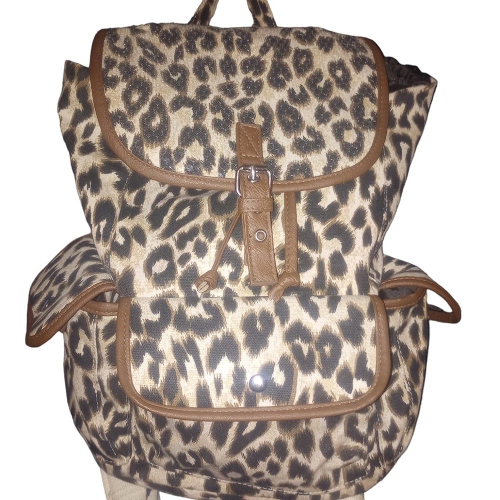 Leopard print bookbag